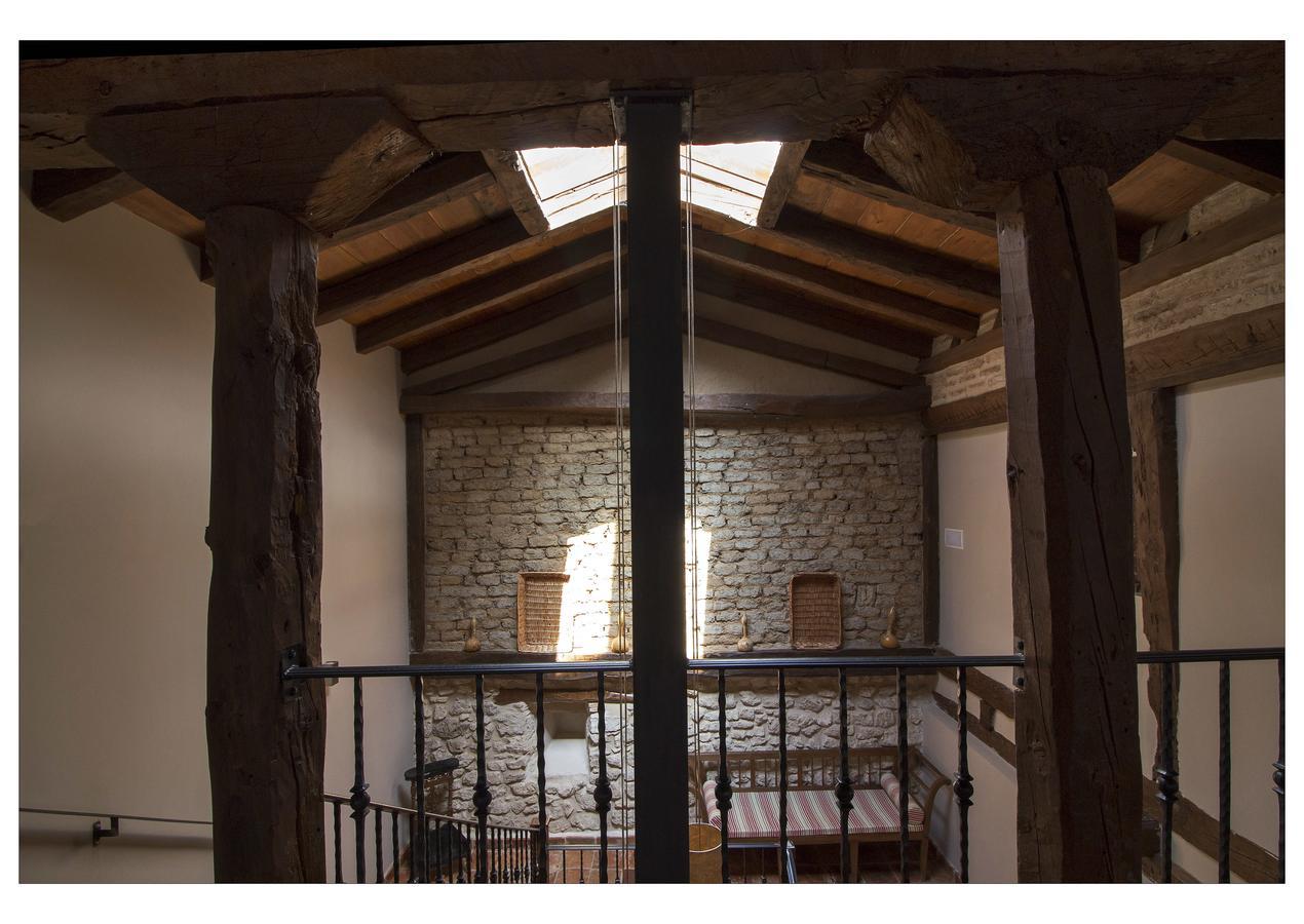 Posada La Casona De Valbuena Valbuena De Duero Exterior foto